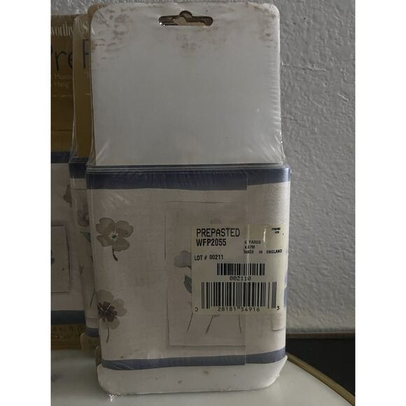 Sunworthy WFP2055 Floral Prepasted Border 6.6 Sq Ft 5yd X 5.25” Yards SEALED - Picture 3 of 4